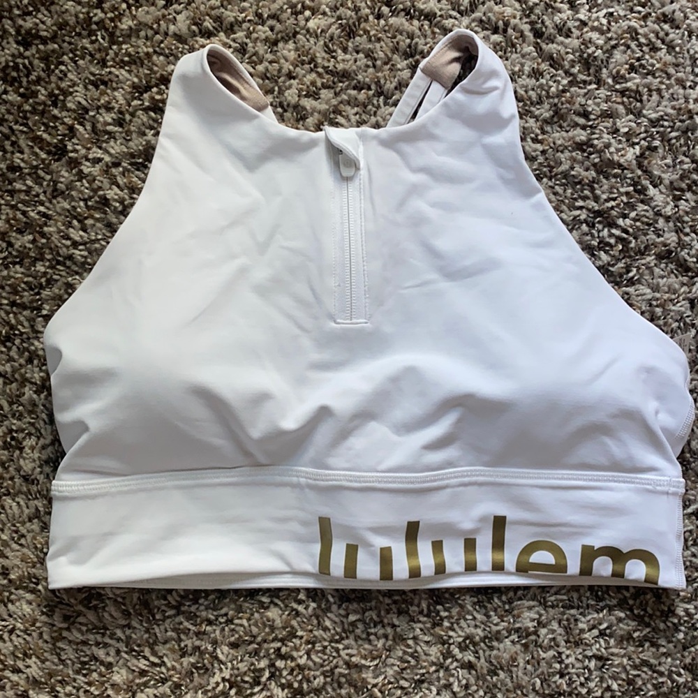 NWOT special edition LULU bra